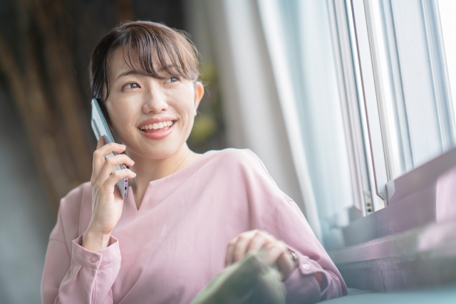 仕事中の女性