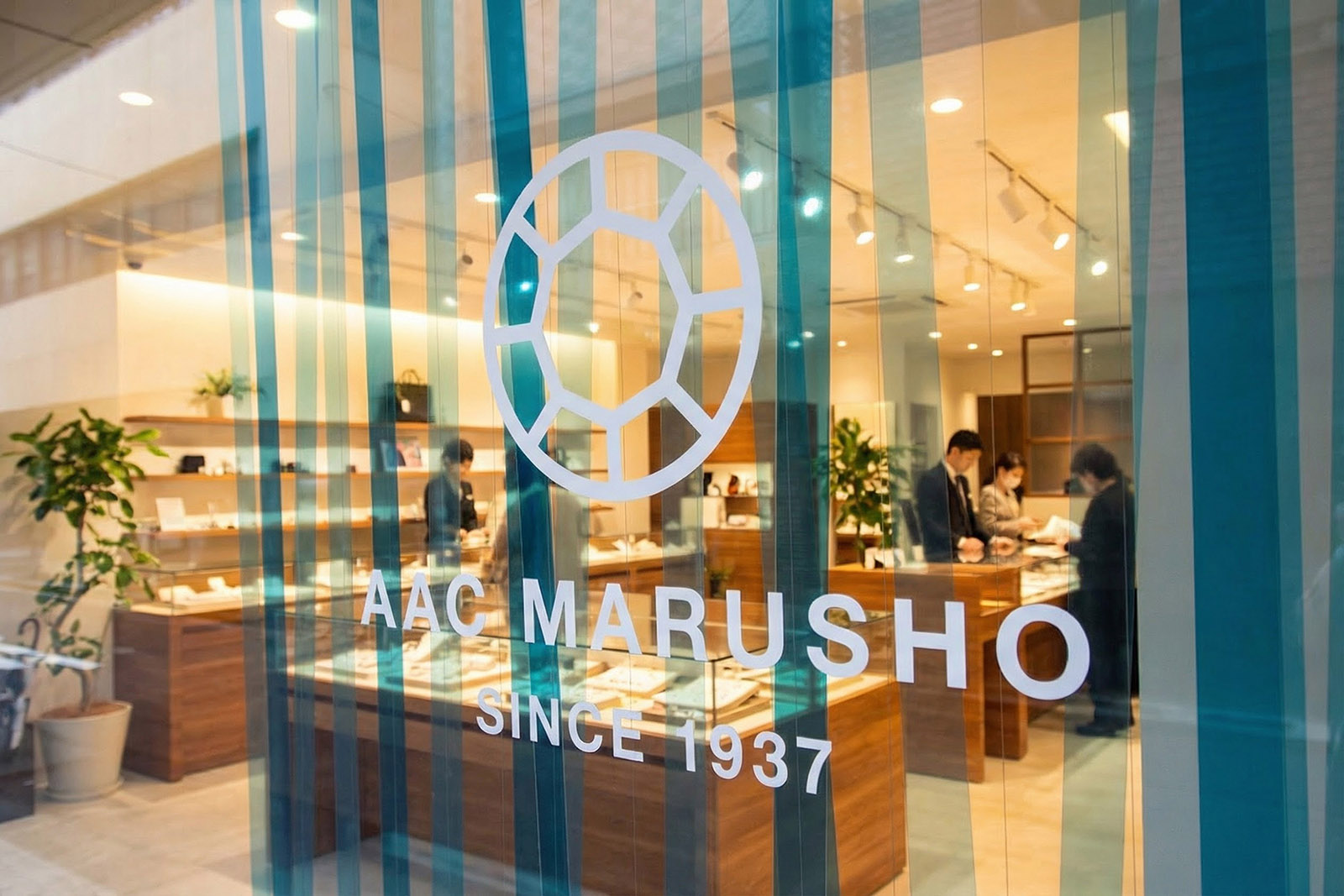 アクセサリーパーツ販売店-おしゃれな看板